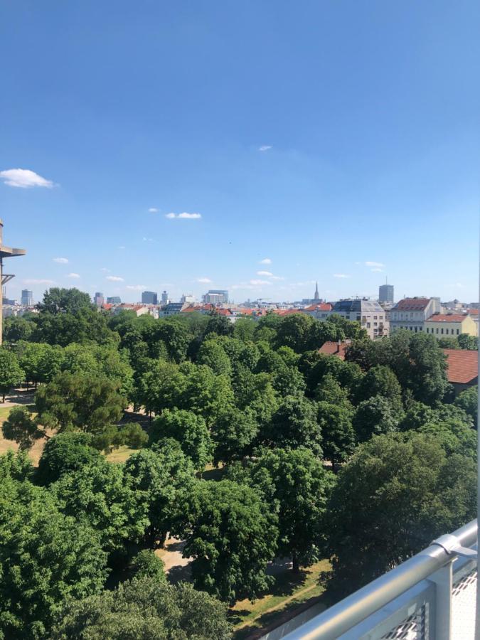 Appartement Augartenblick Penthauscombo 15/16 - Blick Zum Riesenrad à Vienne Extérieur photo