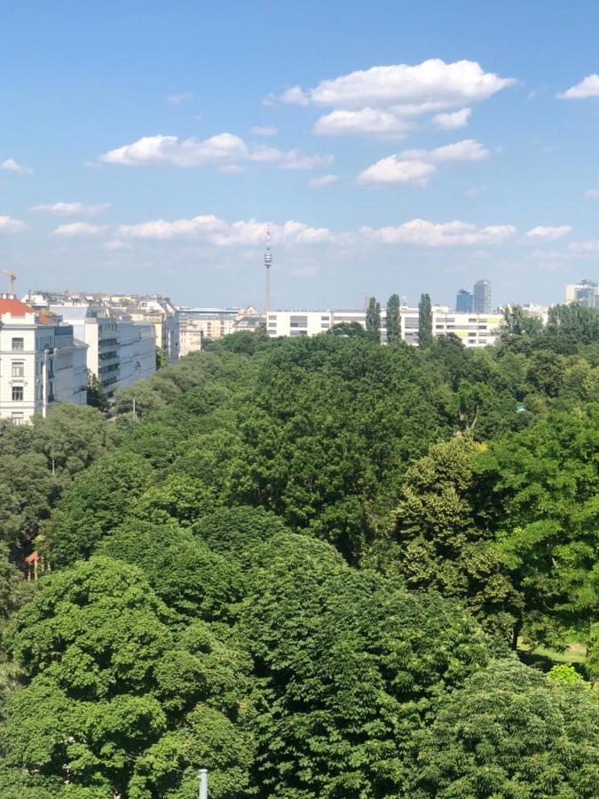 Appartement Augartenblick Penthauscombo 15/16 - Blick Zum Riesenrad à Vienne Extérieur photo